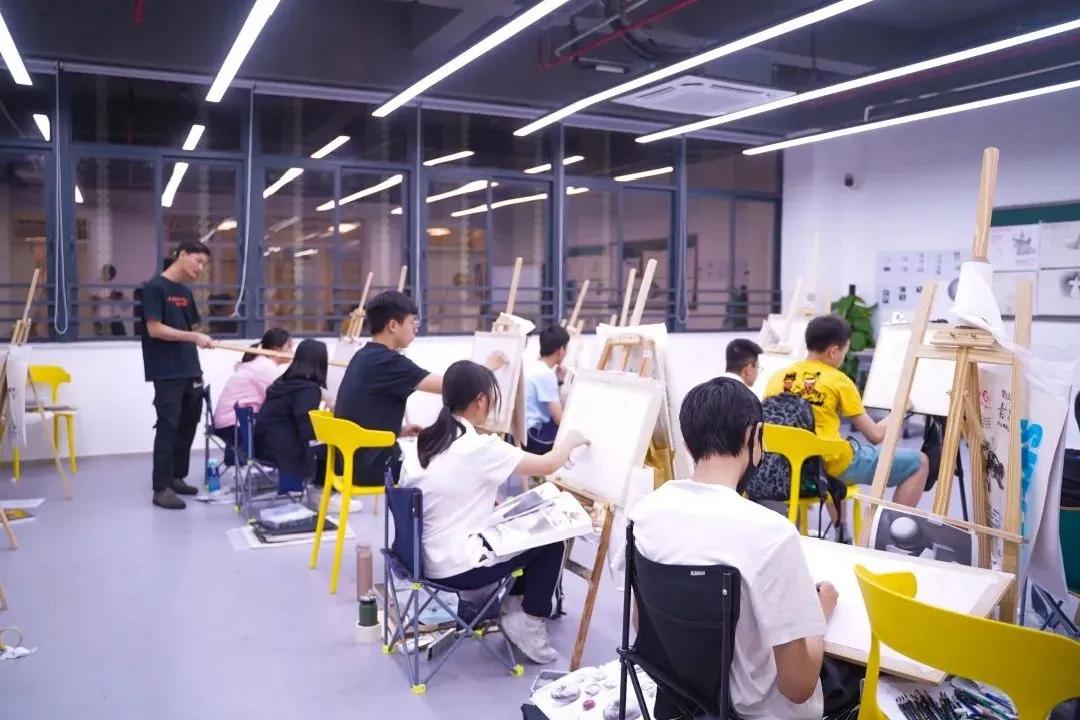 深圳中新中学校,深圳新中外国语学校