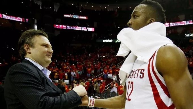 这颗扔向中国的“雷”,在美国炸出了什么?