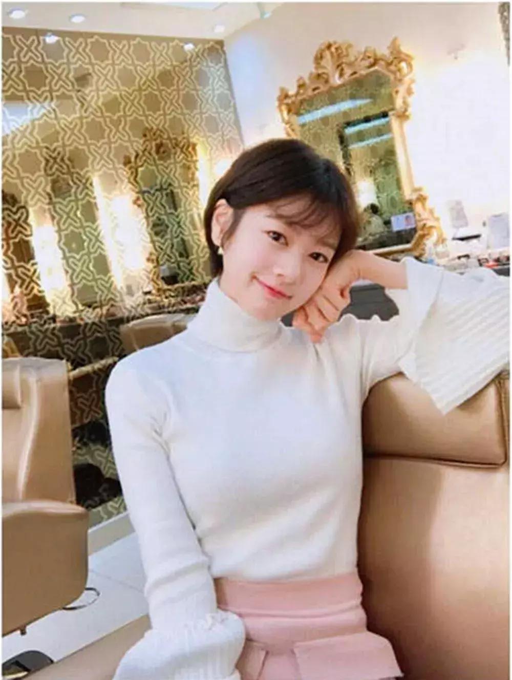 倒大脸适合什么发型,大脸女适合什么发型