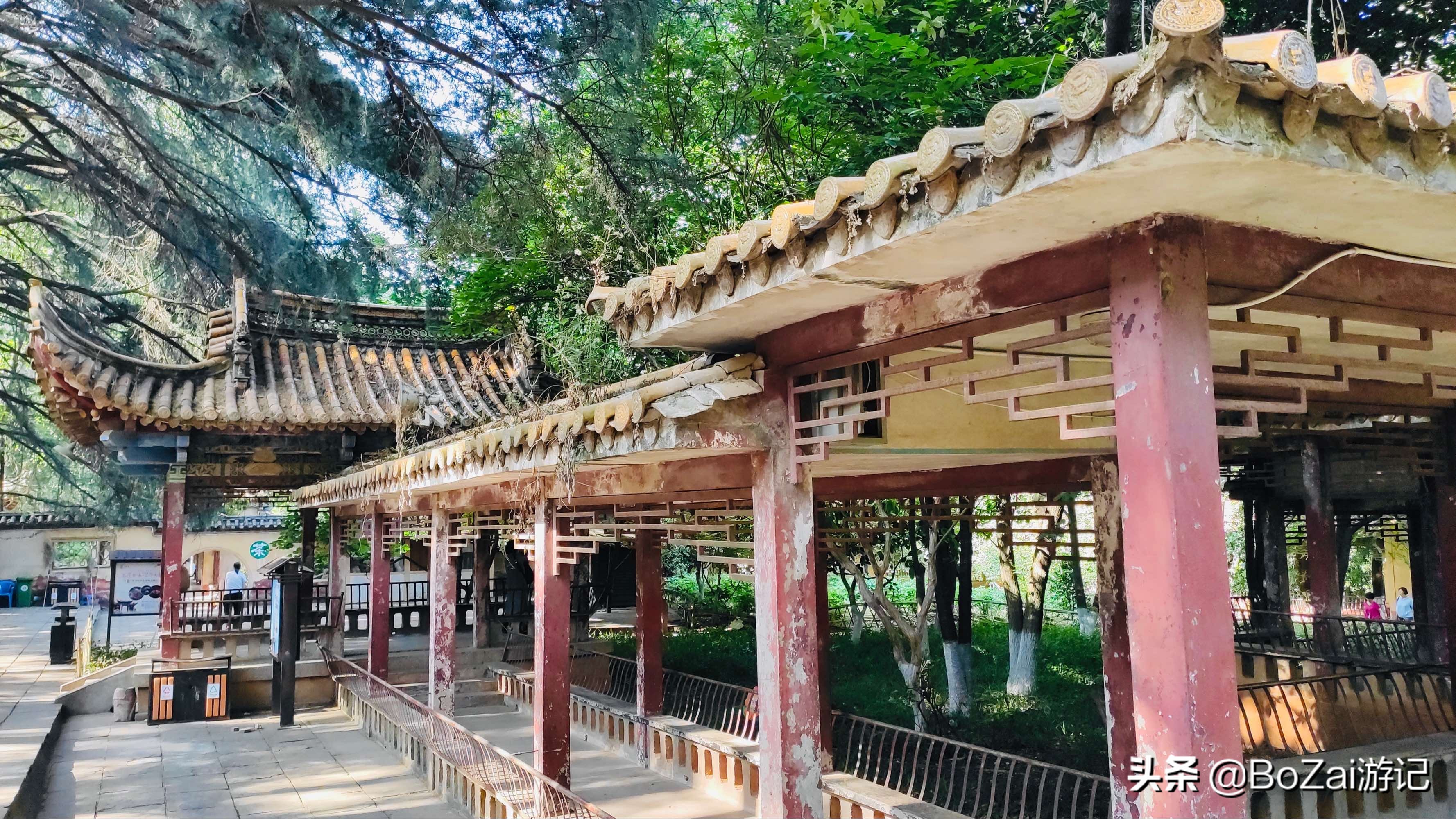 到昆明游玩必去的景点推荐一下,昆明官渡附近景点哪里好玩免费的