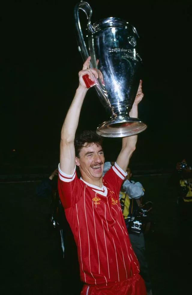 fifaonline4利物浦传奇伊恩拉什,fifaonline4传奇时刻伊恩拉什