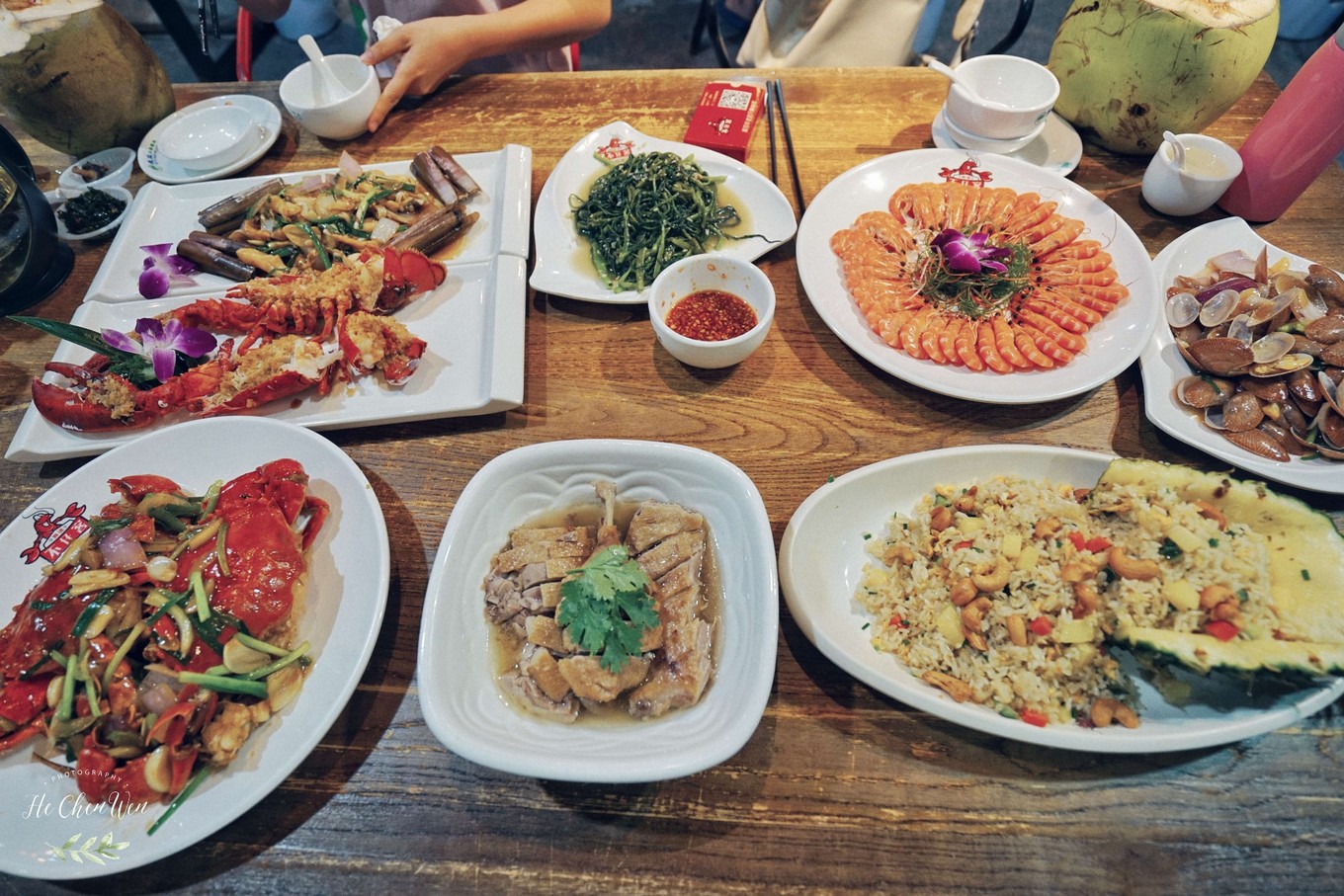 去三亚美食攻略,在三亚夏天要吃海鲜才过瘾
