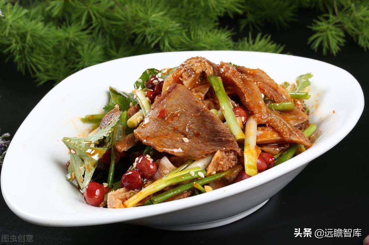 鸭脖卤味连锁,卤味鸭脖市场规模