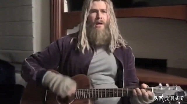 漫威荷兰弟拿剧本,漫威蜘蛛侠和雷神