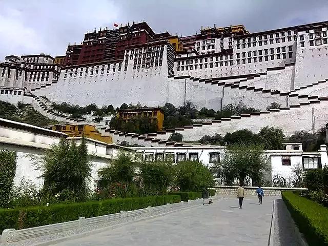 拉萨布达拉宫到底多神秘,拉萨布达拉宫给人一种什么感觉