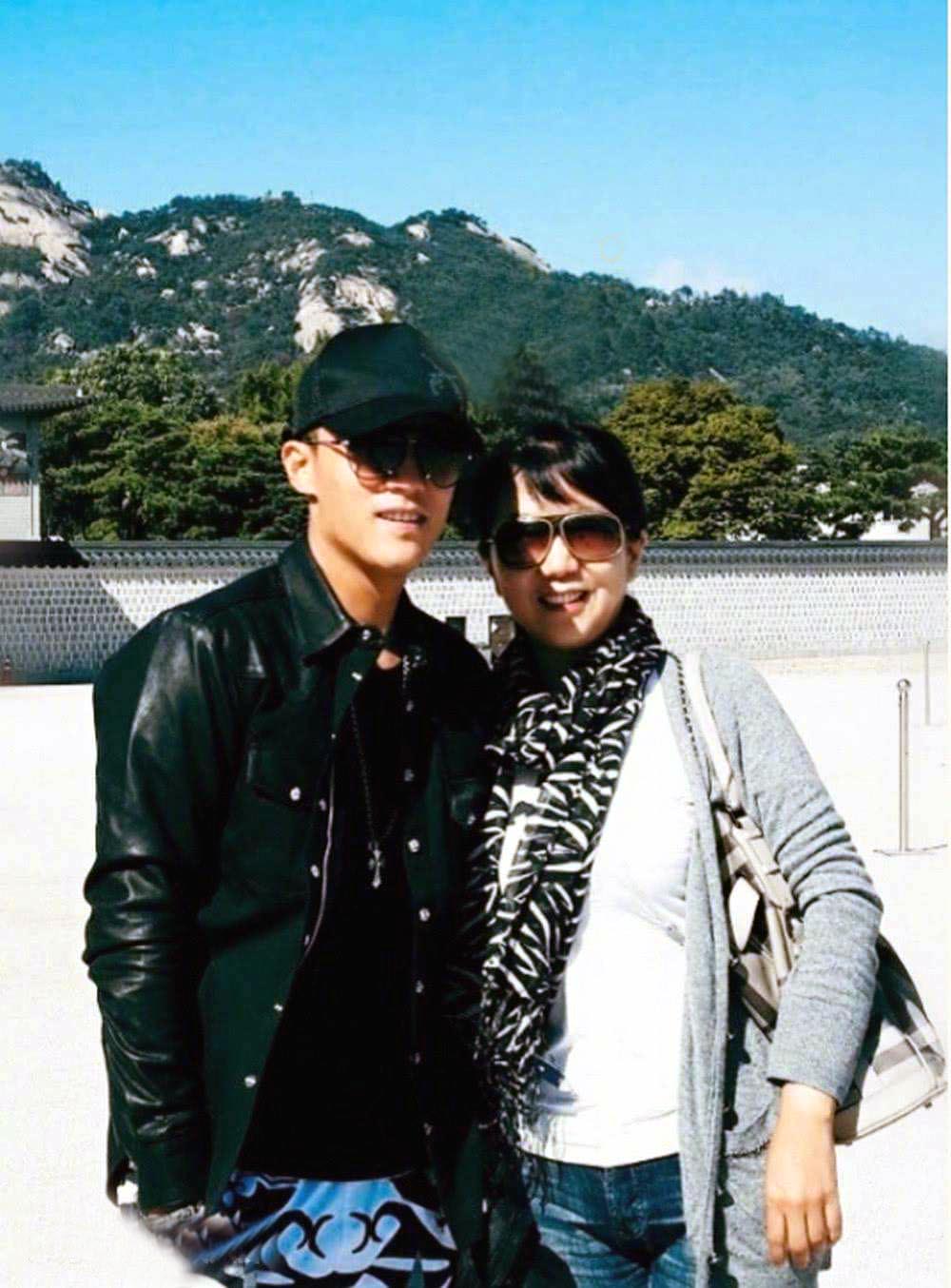 八佰里面杜淳角色,八佰杜淳片段