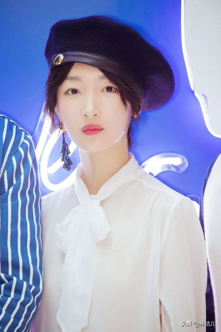 周冬雨最近的妆容教程,周冬雨淡妆