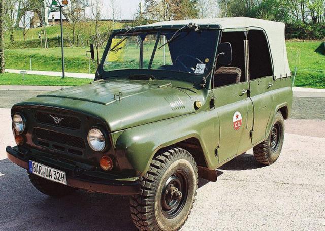 *用军**越野车6000块一辆，一个月内900辆被哄抢一空