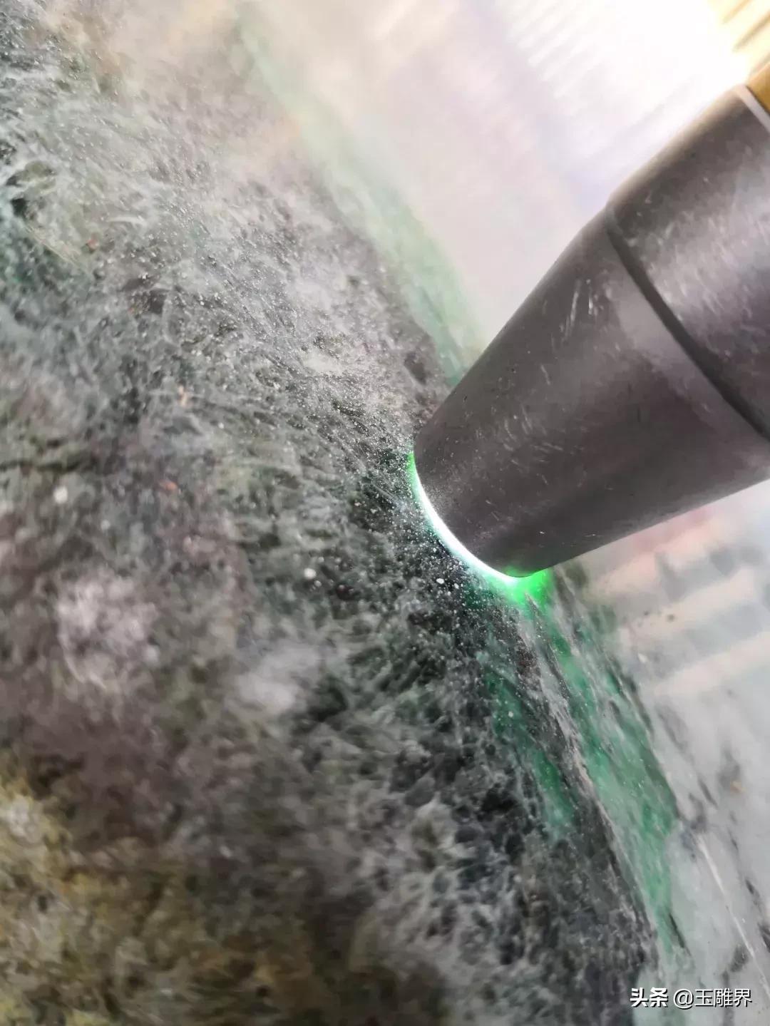 2018年缅甸翡翠公盘图片,缅甸翡翠公盘最新信息