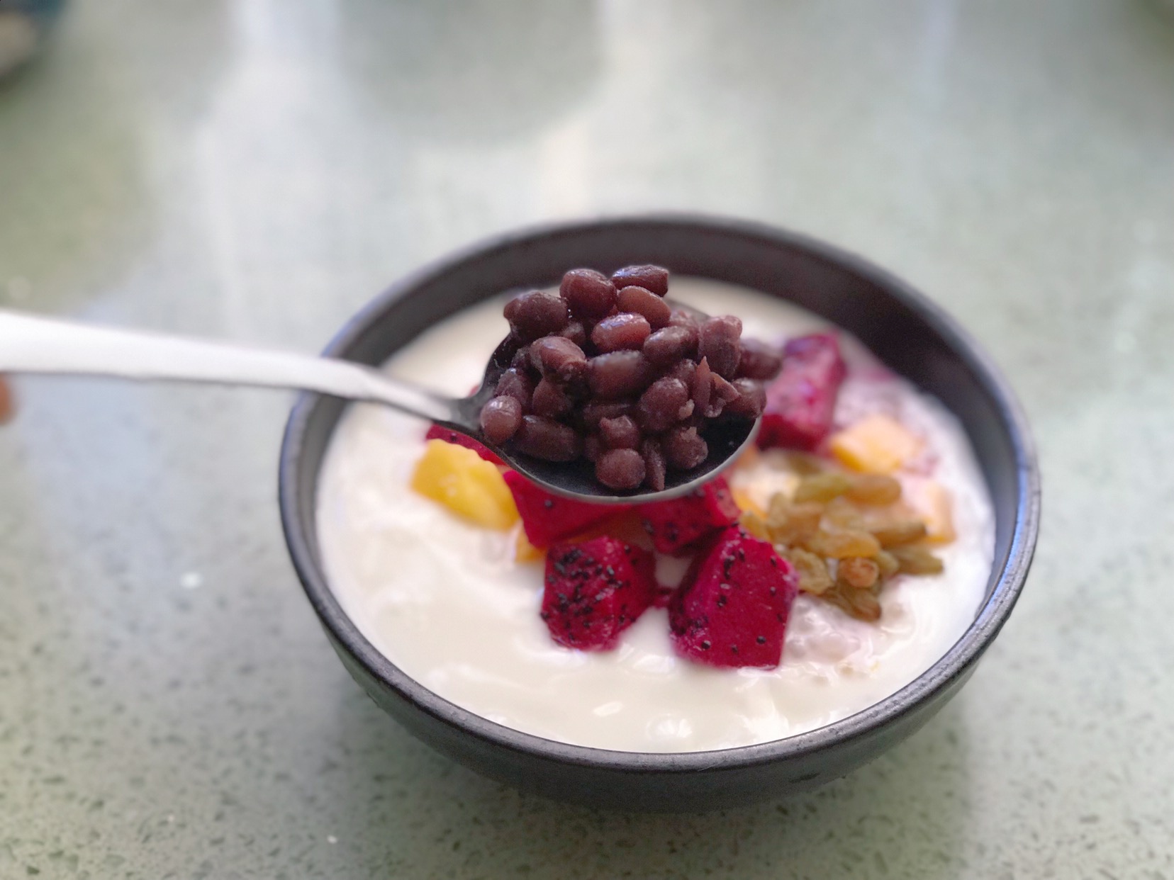 杂果酸奶西米露，爽滑筋道，清凉可口，成本5元做出20元的甜品