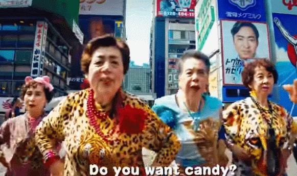 年均66岁的豹纹大妈团火了！唱rap，跳电音，连总理都点赞