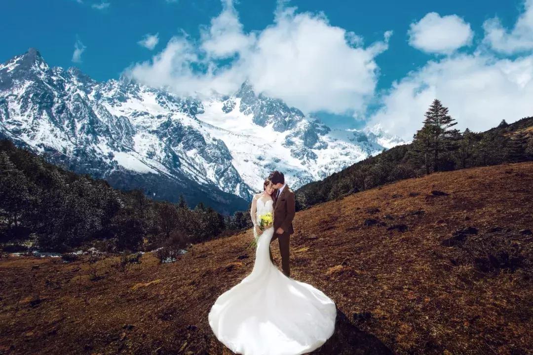 一定要和喜欢的人去丽江,有喜欢的人真好原唱完整版