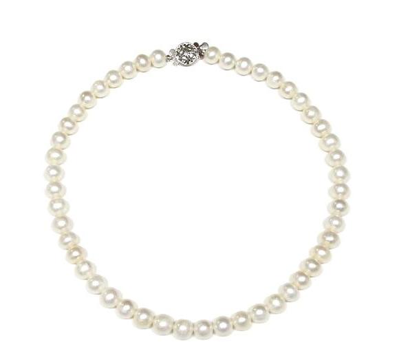 韩国百搭小黑裙的短款,韩国饰品品牌排行榜