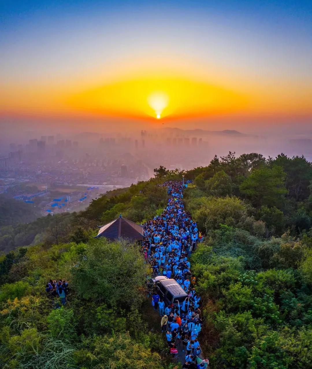 高二女生成绩差家长应该怎么做,高二女生成绩差还有补救吗