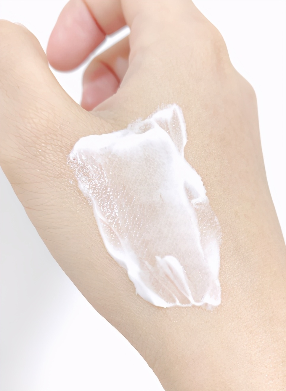 孕妇能用哪个牌子的防晒霜比较好,孕妇用的防晒霜什么牌子好