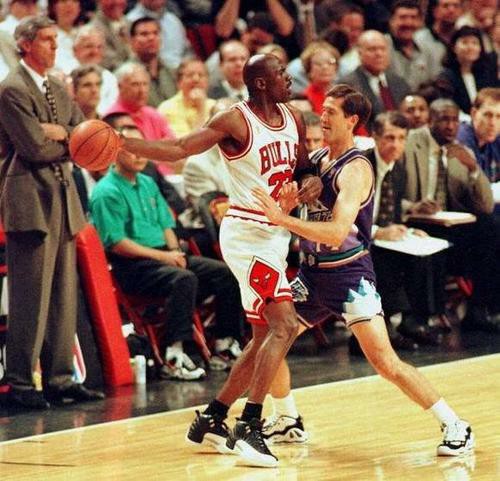 中锋时代没落了,中锋为什么消亡