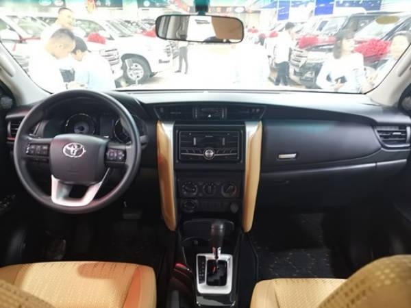 天津平行进口车丰田穿越者,平行进口丰田穿越者19款