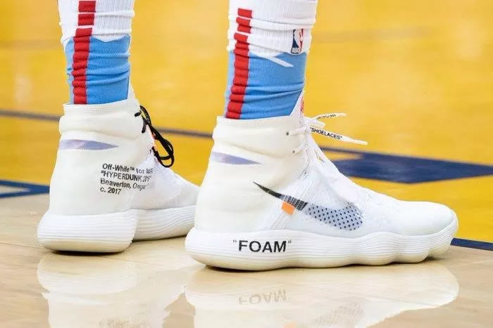 篮球鞋越轻越好吗,篮球鞋缓震越好越保护膝盖么