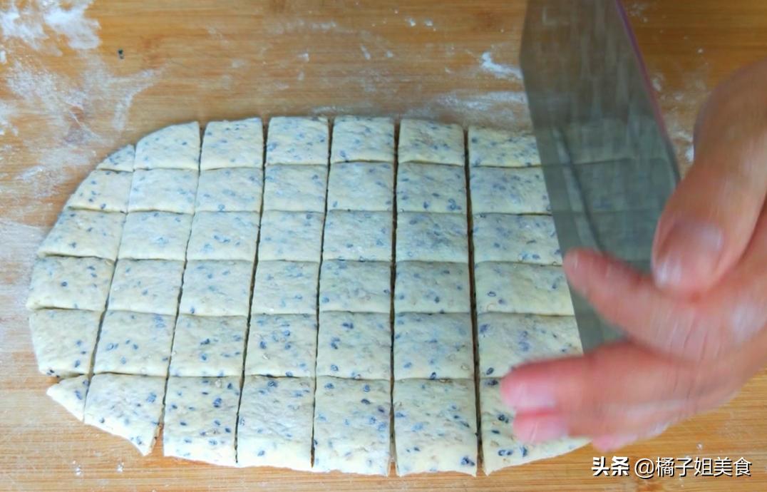 面粉最简单好吃做法,面粉最新做法