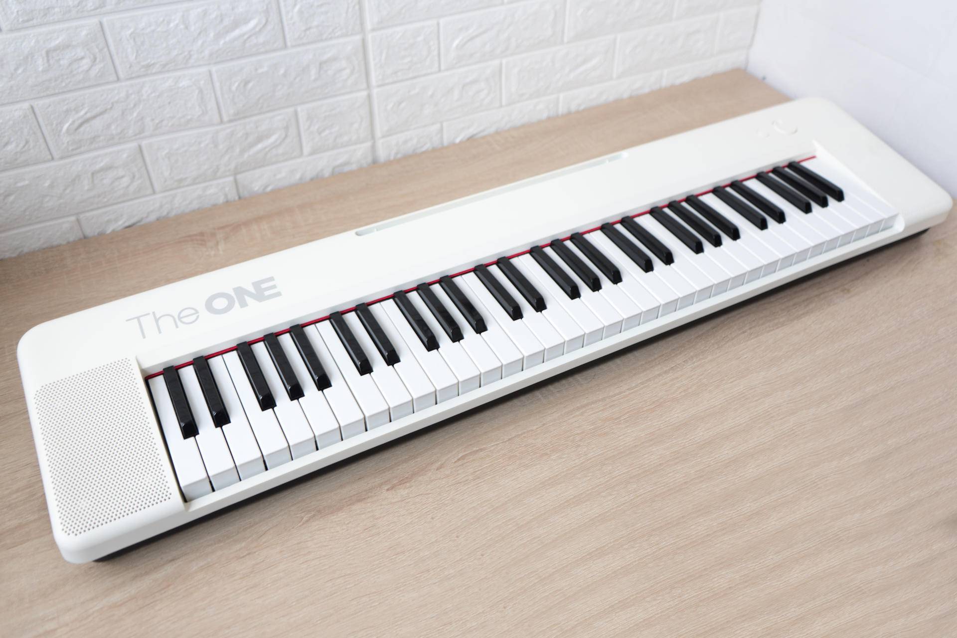 theone智能钢琴,电钢琴theone智能钢琴
