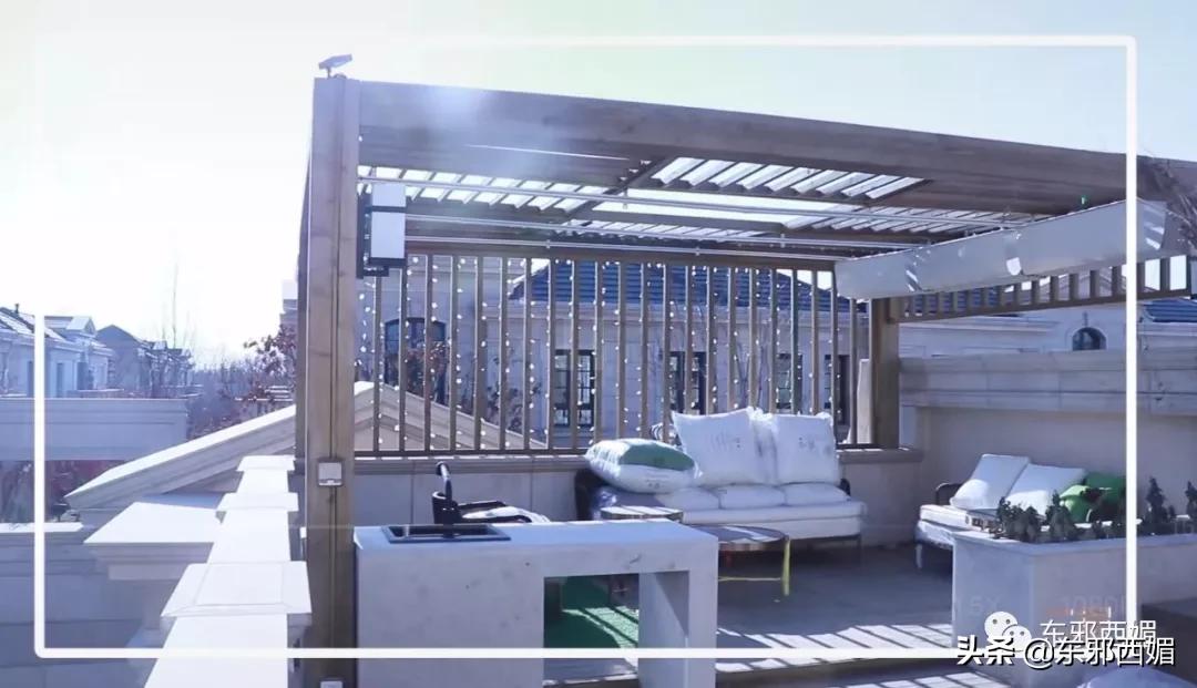 记不住她变化莫测的脸有什么关系？三层楼超豪华别墅过目难忘