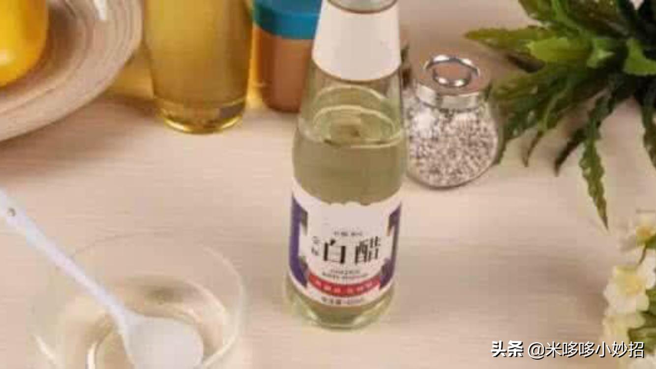 袜子穿一天就破了,袜子穿一天就破了一个洞