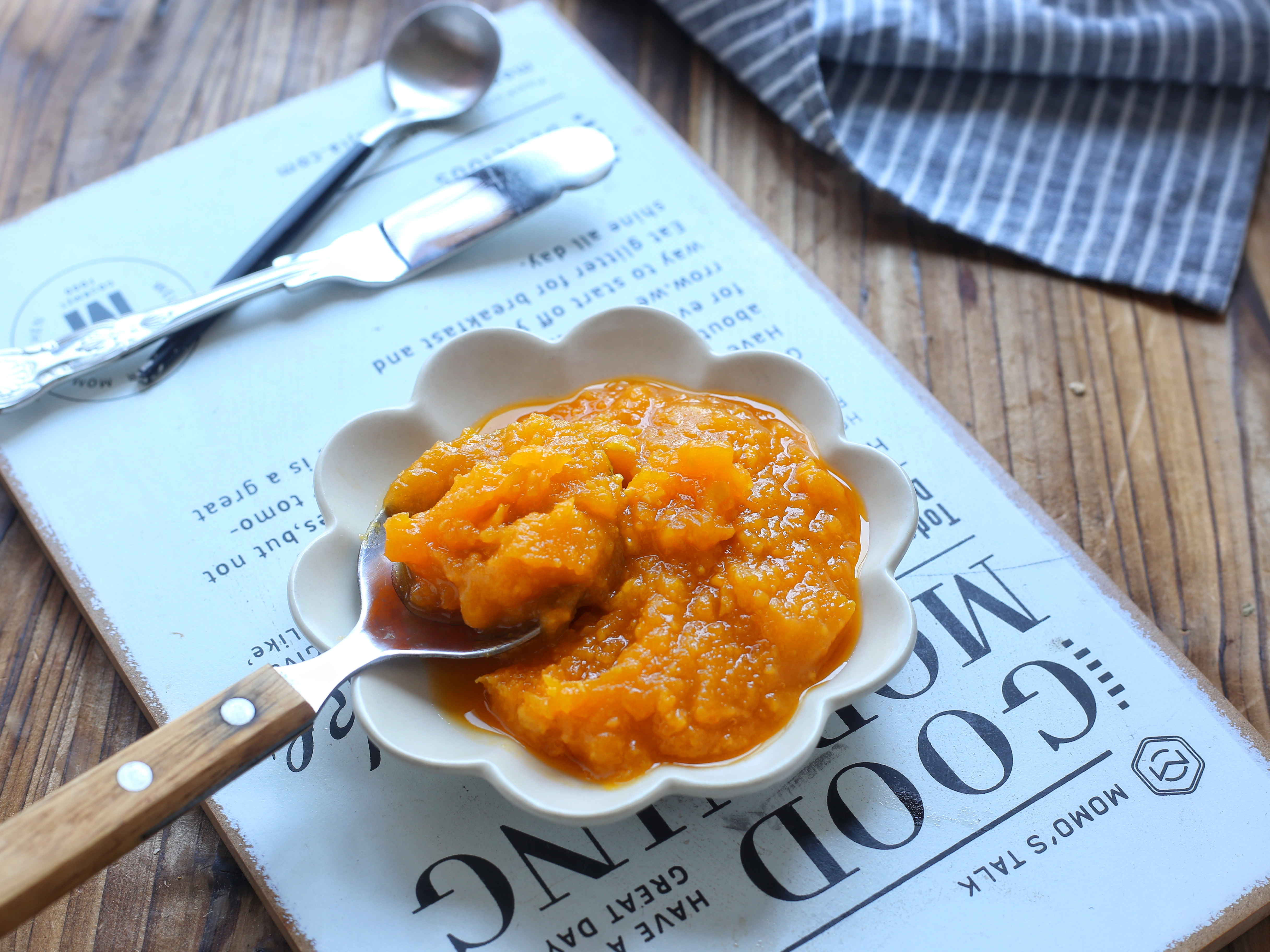 李子柒咸蛋黄酱哪个好吃,李子柒咸蛋黄酱怎么样