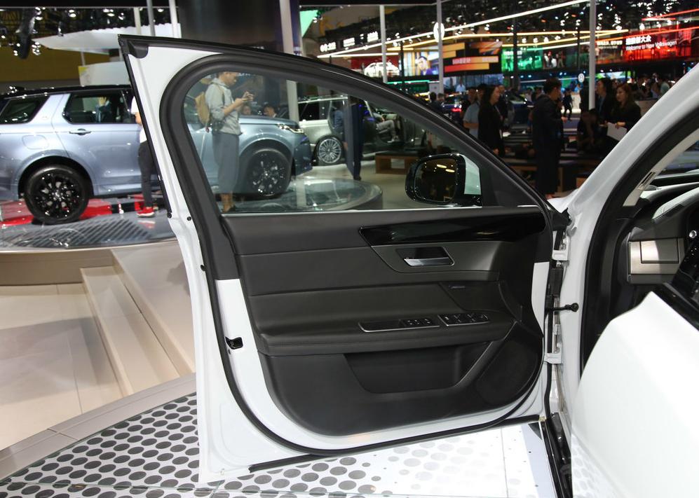 捷豹xfl2.0油耗高什么原因,捷豹xfl颜值