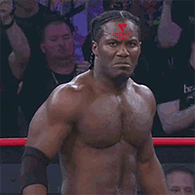 现在还有人穿阿迪达斯啊,现在还有人买阿迪王吗