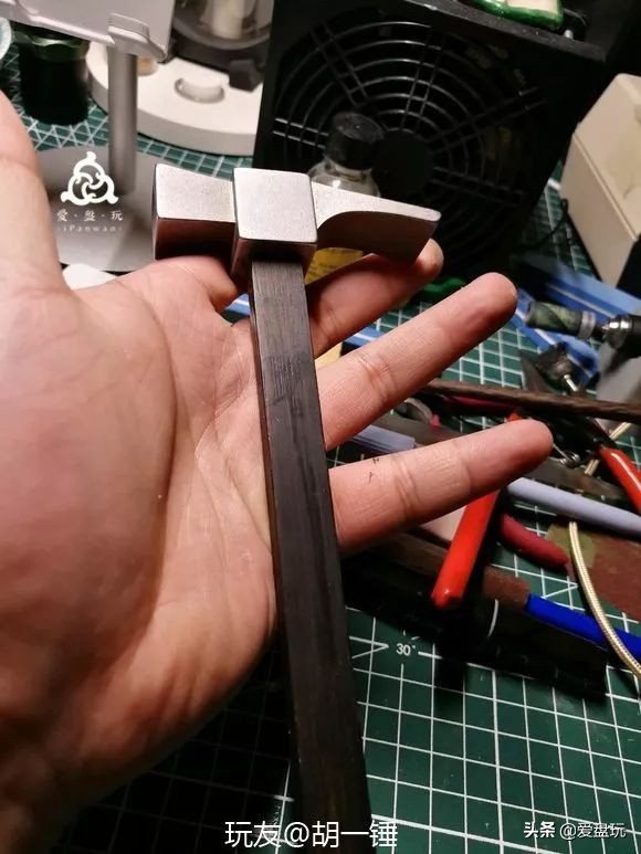 手串裂了碎了一点点有补救方法吗,手串裂缝修复