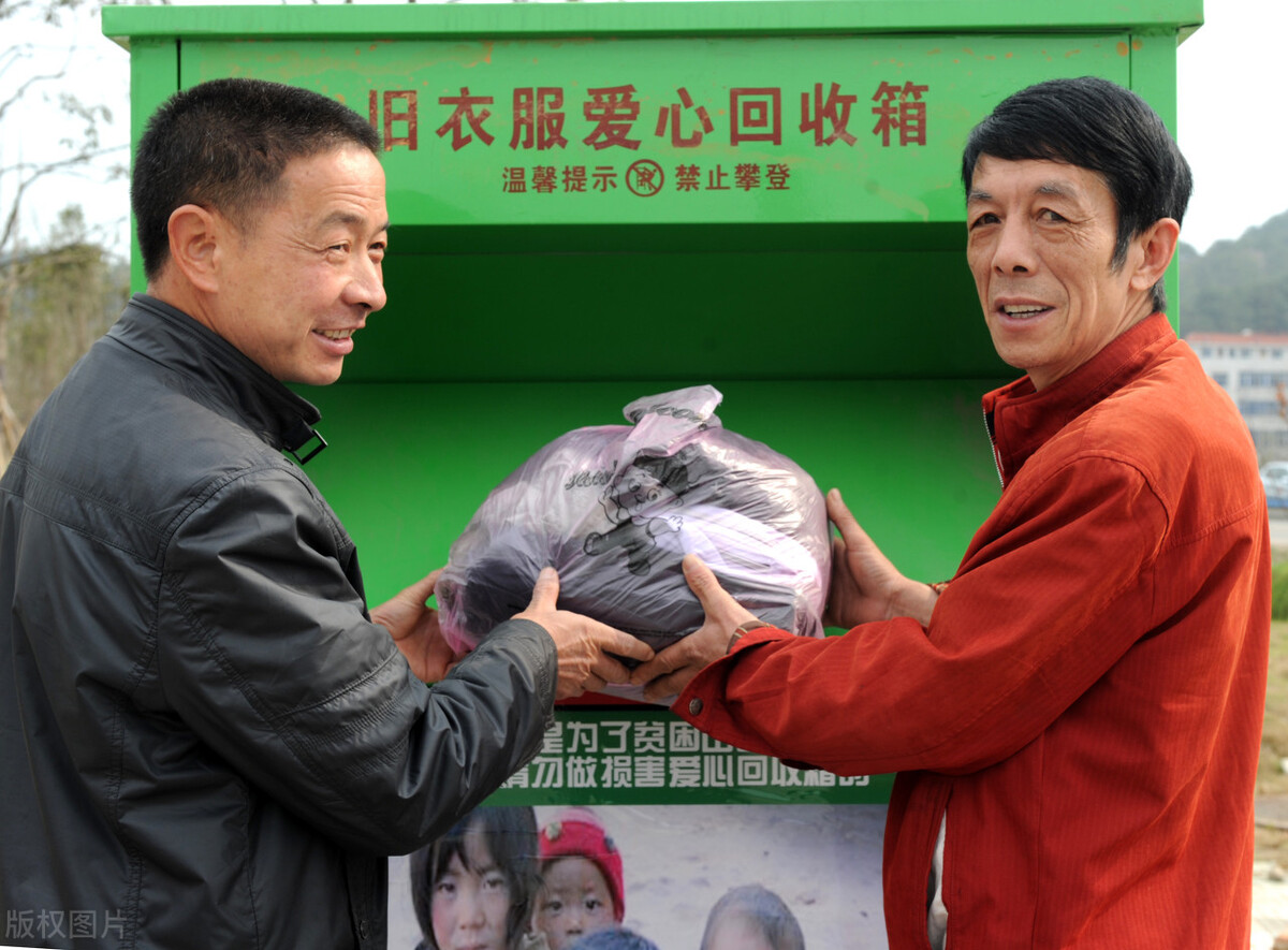 揭秘旧衣服回收月入过万,旧衣回收有多挣钱