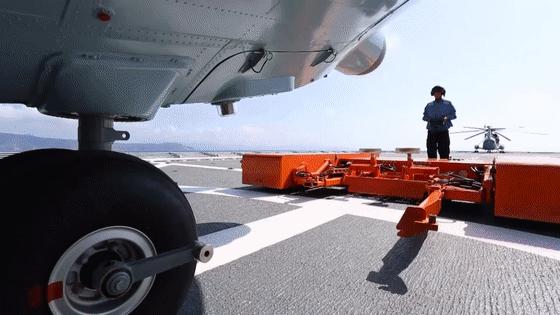 国产遥控飞机牵引车,中国新型航母牵引车