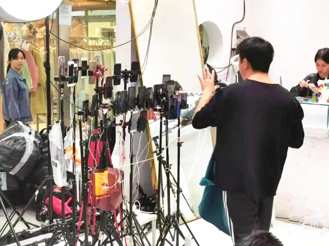 广州沙河服装批发市场今天现状,广州沙河服装市场排行榜