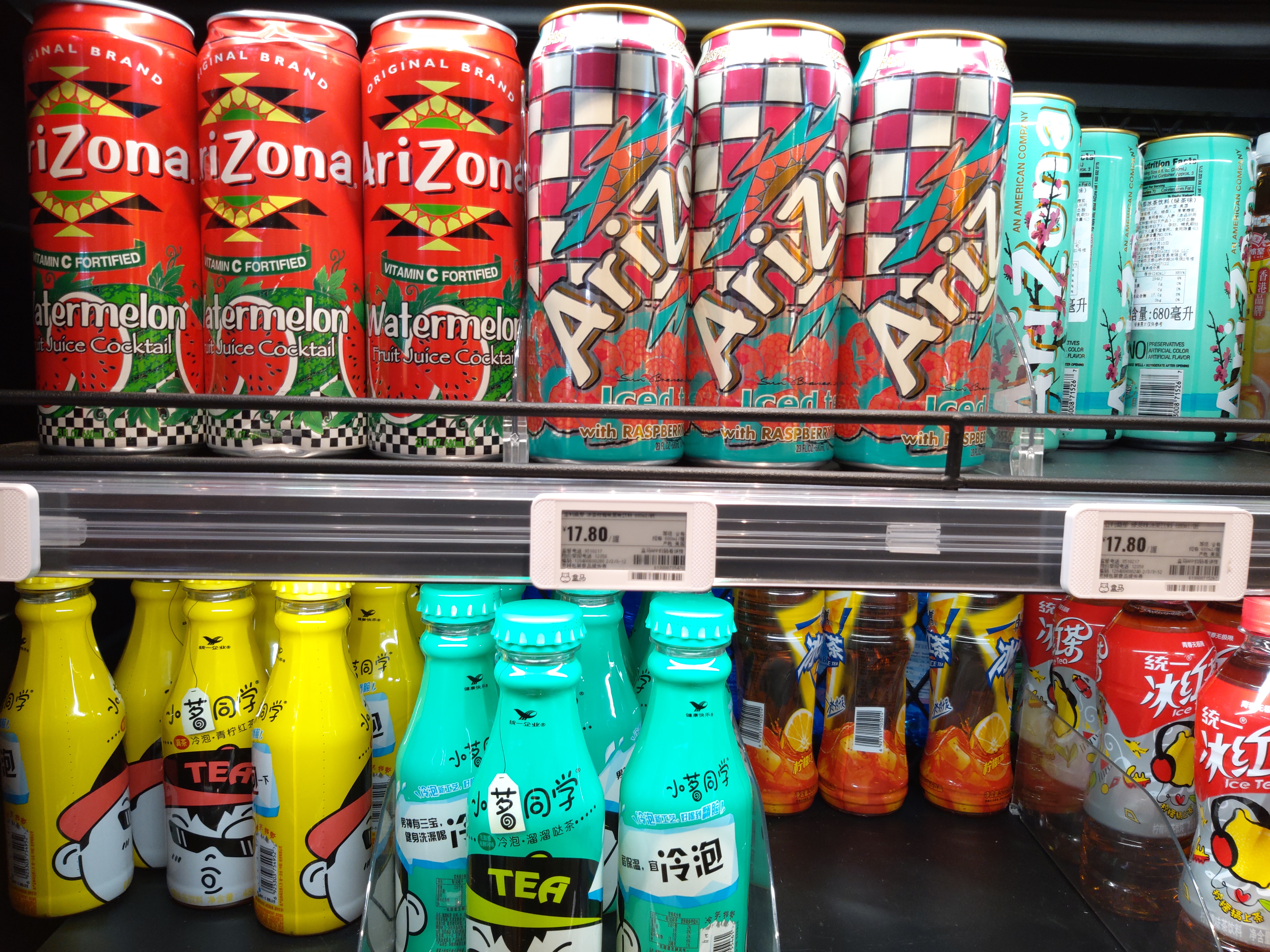 三星什么时候搞挖孔屏,三星手机挖孔屏技术