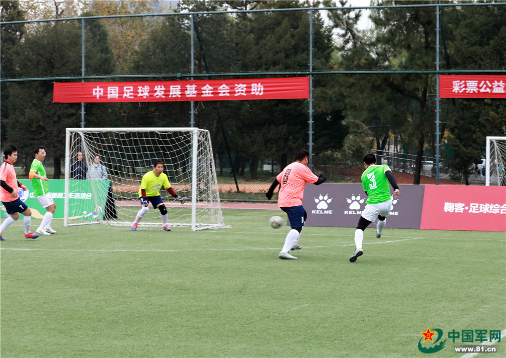 中国军网精彩的视频,巴里切罗雨中夺冠