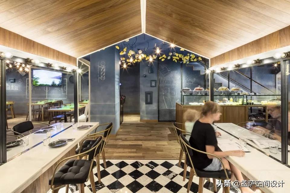 梅西开了烤肉店,梅西开的奶茶店