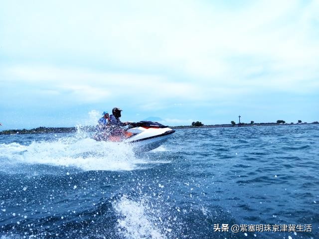 辽宁绥中东戴河风景区,辽宁绥中东戴河海滩