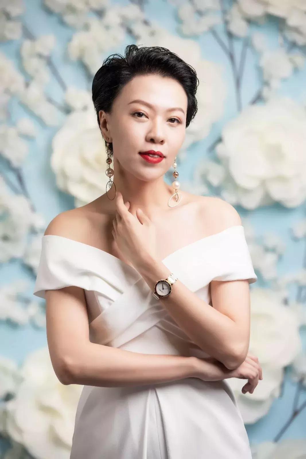 女性气质礼仪培训班,优雅仪态培训报名