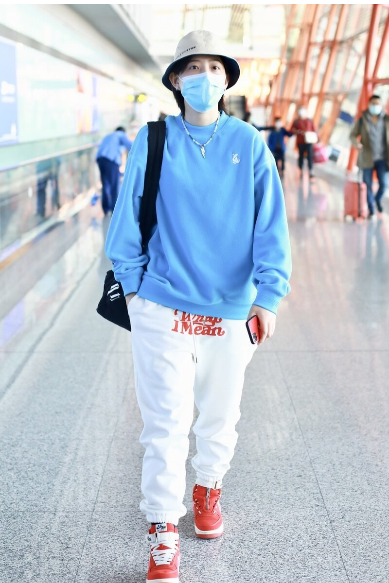 怎么判断衣服面料是不是纯棉,怎么判断真丝布料