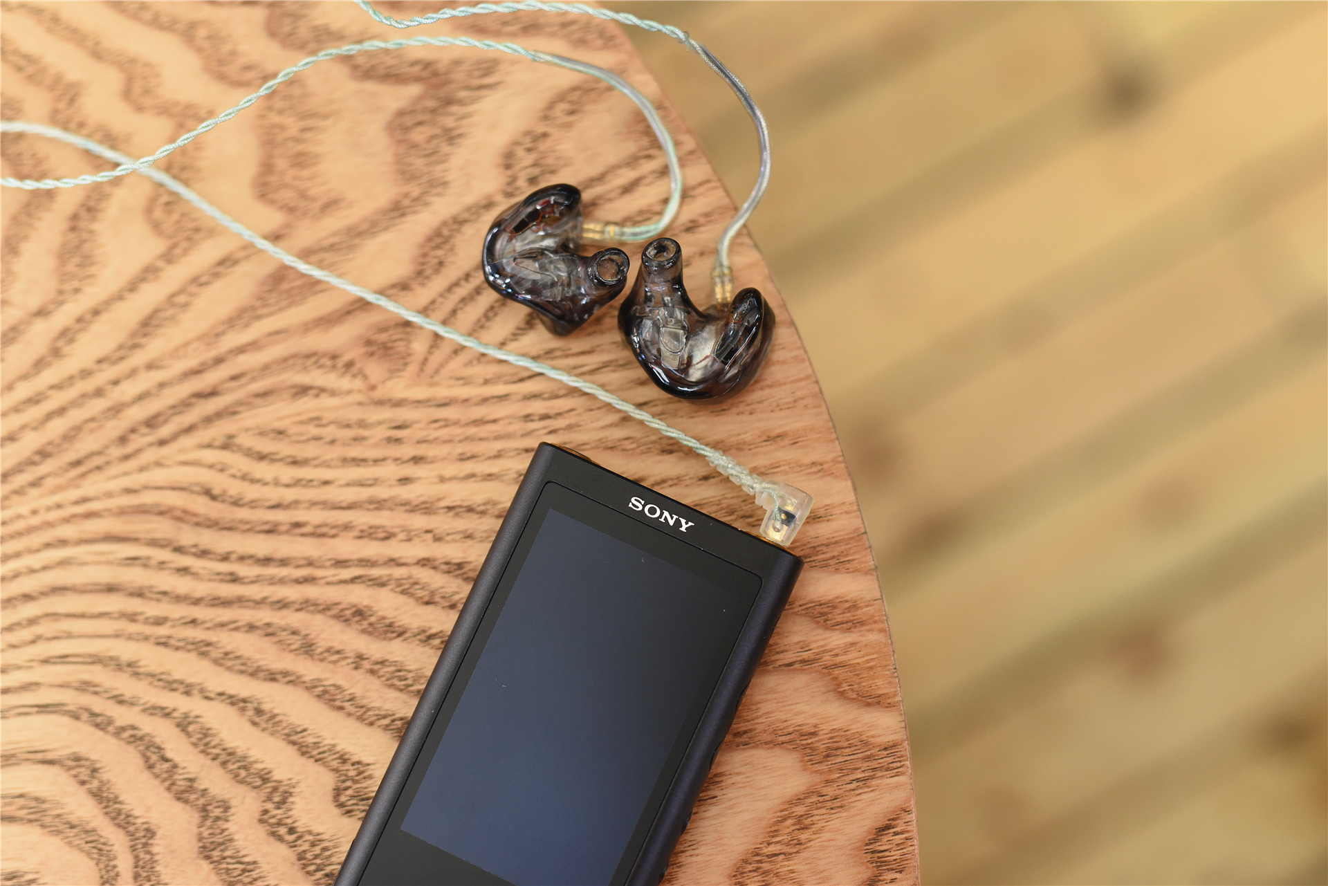 索尼nw-zx300a使用说明,最值得买的索尼二手播放器