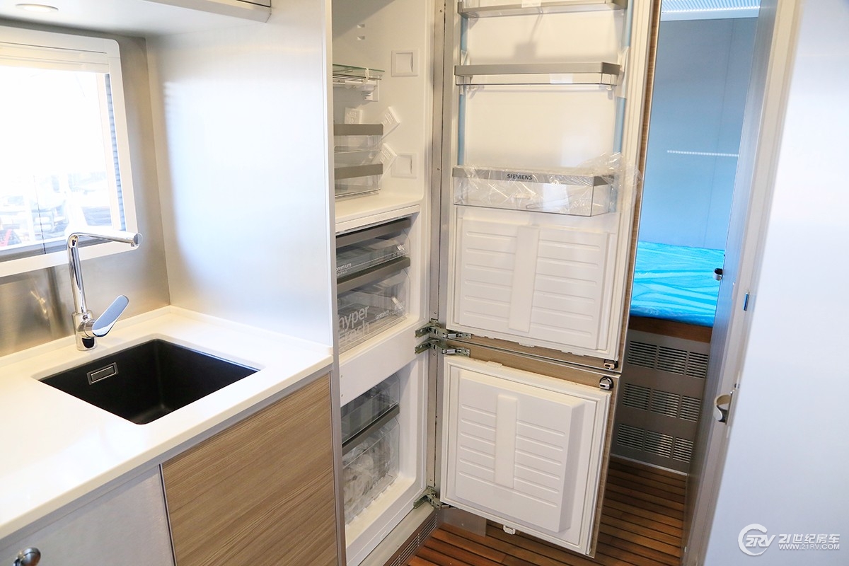 诺马迪森房车100万以内,1300万诺马迪森越野房车旅游