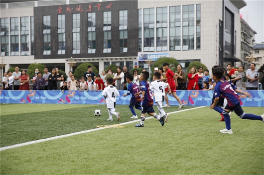 足球特色幼儿园有哪些活动,世界足球日活动幼儿园