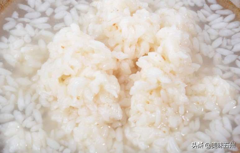 自酿米酒配方,正宗米酒做法自酿全过程