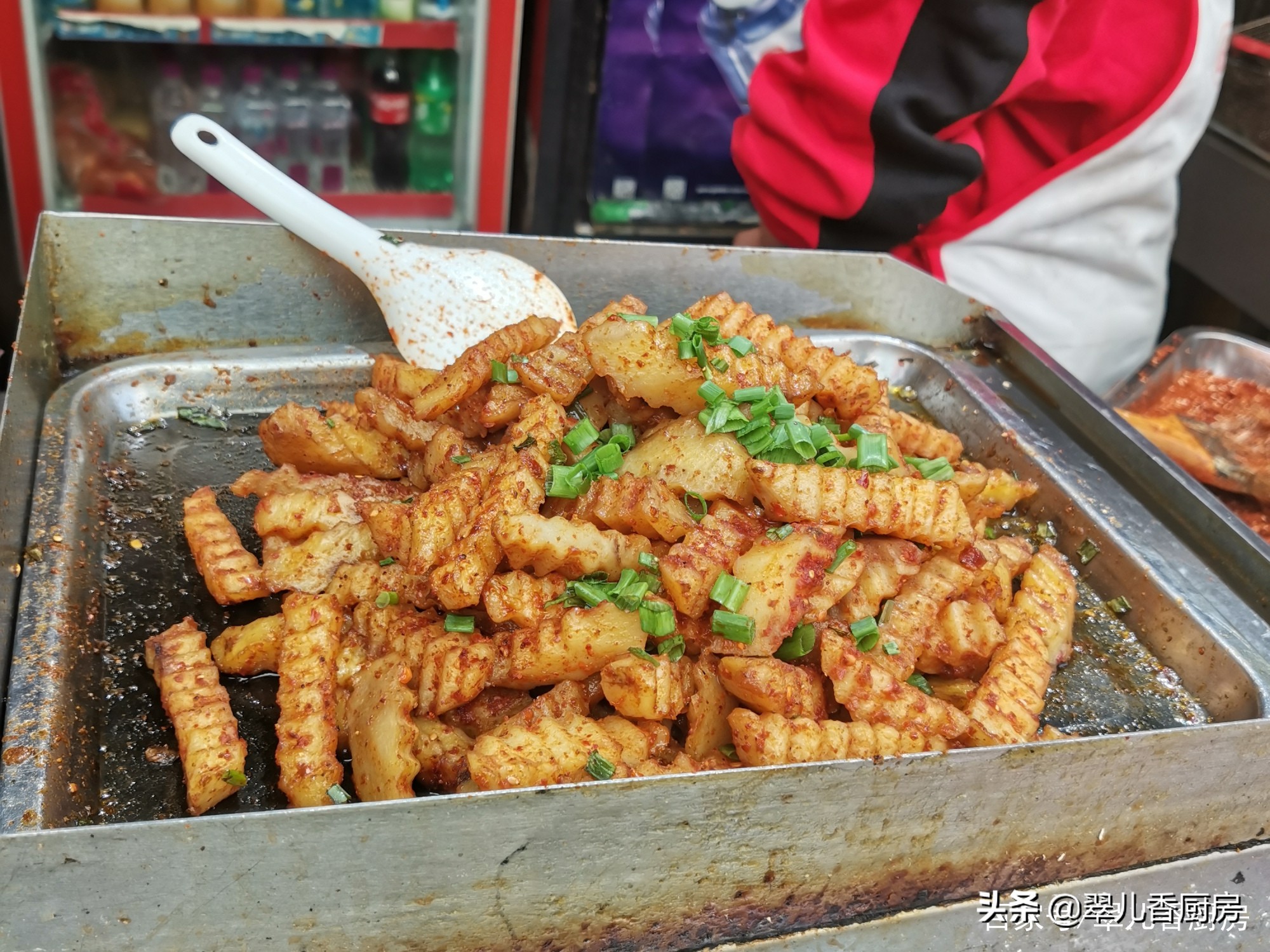 来成都旅游记得过来打卡,春熙路美食推荐各种成都名小吃