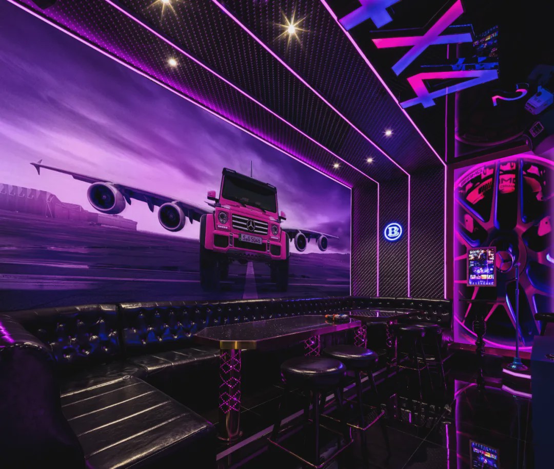 眉间是银河,眉间有银河眼中有星辰什么意思