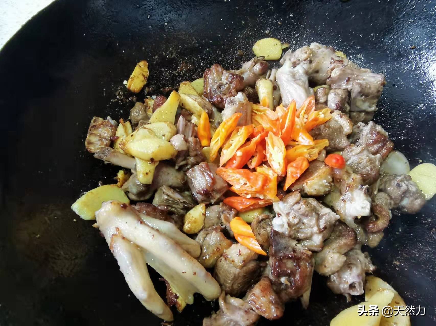 干锅鸭正宗做法,干锅鸭正宗的做法