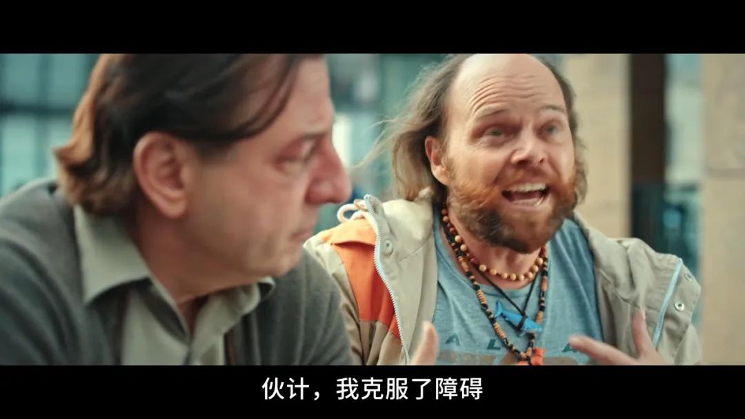 尺度爆表，这片连海报都打了马赛克