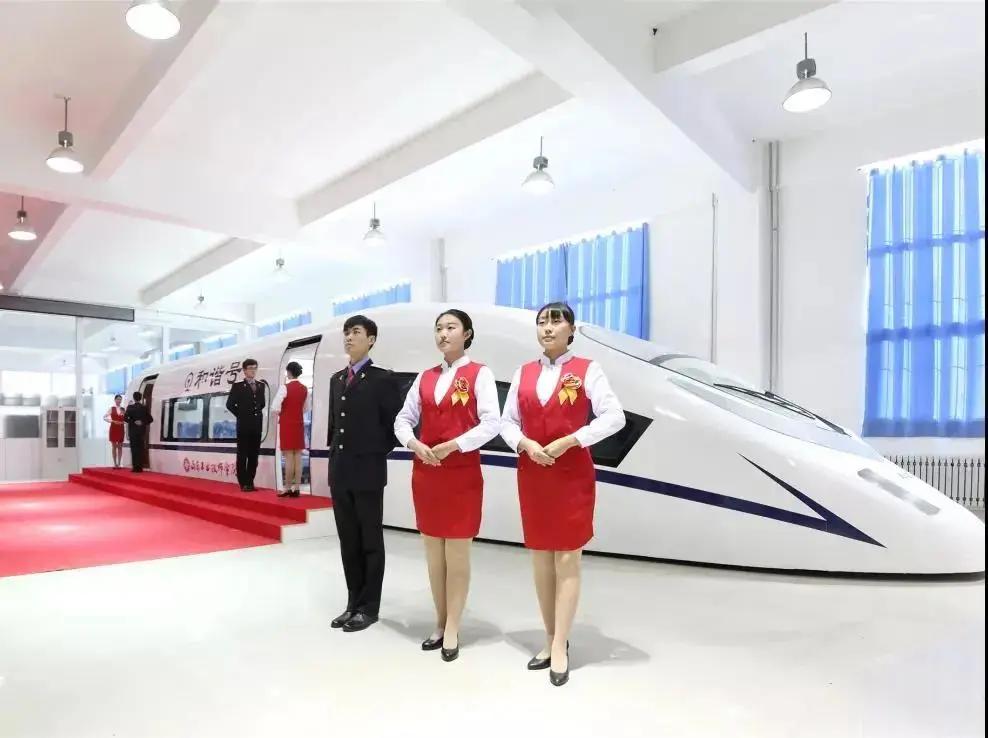 山东工业技师学院一年多少钱,山东工业技师学院2023招生简章