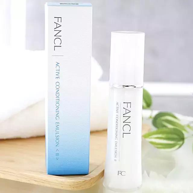 大牌干性肌肤的乳液推荐,去暗黄提亮肤色的乳液大牌