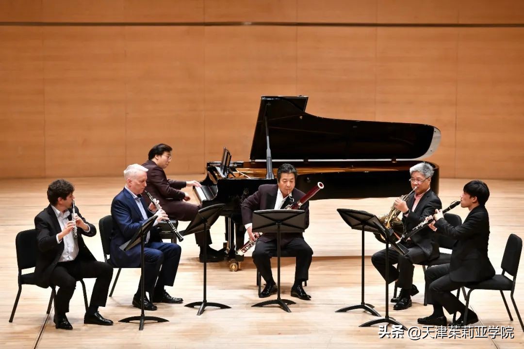 跟着天津茱莉亚听音乐|线上音乐厅:普朗克《六重奏》